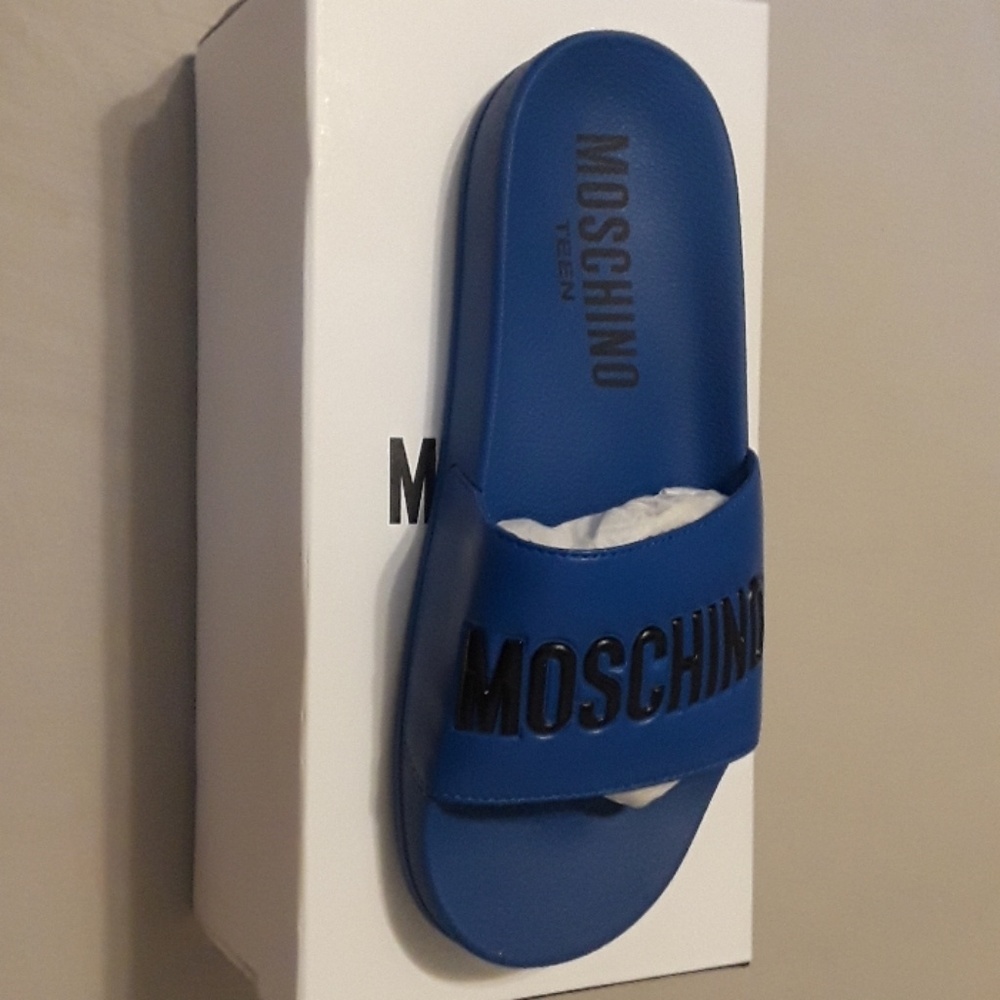 Moschino Teen Pool slides